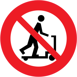 Panneau Interdiction de faire de la trotinette